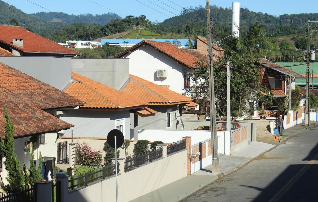 Casatua Сasa de vacaciones Pomerode